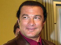 Стивен Сигал позовет наших парней в армию