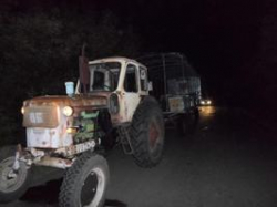 Под Волгоградом водитель иномарки таранил прицеп с пчелиными ульями и скрылся с места ДТП Под Волгоградом водитель иномарки таранил прицеп с пчелиными ульями и скрылся с места ДТП