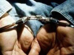 Учительницу убили, школьницу изнасиловали, пенсионеров обманули