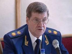 Чайка доложил Медведеву о нарушениях на выборах в Госдуму Чайка доложил Медведеву о нарушениях на выборах в Госдуму