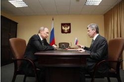 В комнате двое: Бровко и Путин