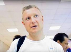 Владимир Бесчастных уволен из московского «Спартака» Владимир Бесчастных уволен из московского «Спартака»