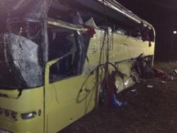 Под Волгоградом автобус столкнулся с фурой: пострадало 8 человек Под Волгоградом автобус столкнулся с фурой: пострадало 8 человек