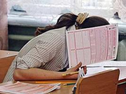 ЕГЭ-2011: без мобильников, но с наблюдателями