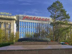 К своей атаке на губернатора Волгоградской области торговцы ЦУМа хотят подключить Медведева К своей атаке на губернатора Волгоградской области торговцы ЦУМа хотят подключить Медведева