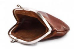 Под Волгоградом сельхозпредприятие задолжало своим сотрудникам 1,5 млн рублей