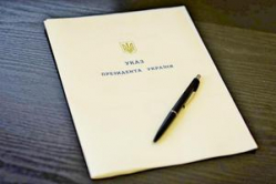 Порошенко утвердил военную доктрину, в которой назвал Россию военной угрозой Порошенко утвердил военную доктрину, в которой назвал Россию военной угрозой