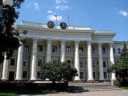 Когда в товарищах согласья нет и быть не может 