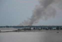 Внимание волгоградцев привлекла горящая трава