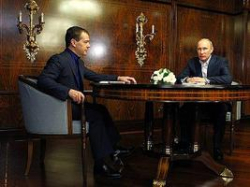 Что Медведев Путину объяснил