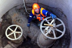 Коммунальная авария оставила без воды около 1000 волгоградцев Коммунальная авария оставила без воды около 1000 волгоградцев