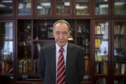 В США скончался бывший министр печати РФ Михаил Лесин В США скончался бывший министр печати РФ Михаил Лесин