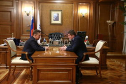 Алексей Миллер и Андрей Бочаров обсудили реструктуризацию долга ресурсопотребляющих компаний Алексей Миллер и Андрей Бочаров обсудили реструктуризацию долга ресурсопотребляющих компаний