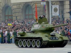 На парад Победы в Волгограде пригласили украинских ветеранов На парад Победы в Волгограде пригласили украинских ветеранов