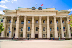 Волгоградские депутаты отказались просить правительство РФ заморозить тарифы ЖКХ Волгоградские депутаты отказались просить правительство РФ заморозить тарифы ЖКХ