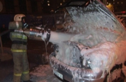   В Волгоградской области за ночь сгорели «Тойота» и «Мерседес»