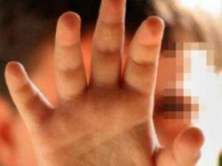 Под Волгоградом тренер по плаванию изнасиловал 8-летнюю девочку Под Волгоградом тренер по плаванию изнасиловал 8-летнюю девочку