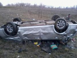 Житель Волжского перевернулся под Волгоградом на Шевроле: травмирована пассажирка Житель Волжского перевернулся под Волгоградом на Шевроле: травмирована пассажирка