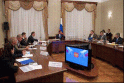 Пока еще течет река Волга...