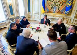 Порошенко призвал весь мир объединиться против России