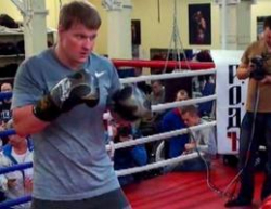 Александр Поветкин не собирается заканчивать карьеру Александр Поветкин не собирается заканчивать карьеру