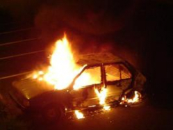 Под Волгоградом ребенок сгорел заживо в машине на глазах у матери Под Волгоградом ребенок сгорел заживо в машине на глазах у матери