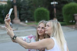 Полиция Волгограда научила молодежь, как не убиться при селфи Полиция Волгограда научила молодежь, как не убиться при селфи