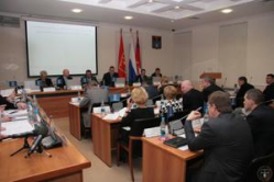 Депутаты гордумы Волгограда не отказываются от аренды авто на 16 миллионов