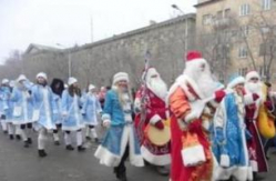 До Парада Дедов Морозов на Волге осталась неделя