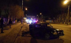 В Волгограде черная «Волга» врезалась в столб: погиб 20-летний пассажир В Волгограде черная «Волга» врезалась в столб: погиб 20-летний пассажир