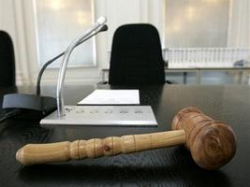 Под Волгоградом судят депутата по нескольким уголовным статьям Под Волгоградом судят депутата по нескольким уголовным статьям