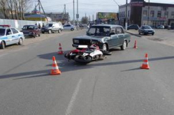 В Волгоградской области из-за женщин за рулем пострадали мальчики В Волгоградской области из-за женщин за рулем пострадали мальчики