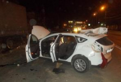 В Волгограде иномарка таранила припаркованный на обочине МАЗ: погиб пассажир В Волгограде иномарка таранила припаркованный на обочине МАЗ: погиб пассажир