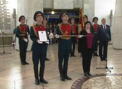 В музей-панораму «Сталинградская битва» передан Меч Победы