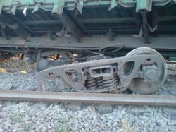 Под Волгоградом 7 вагонов поезда сошли с рельс Под Волгоградом 7 вагонов поезда сошли с рельс