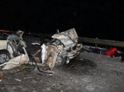Под Волгоградом ночью в ДТП погибли пятеро мужчин и мальчик Под Волгоградом ночью в ДТП погибли пятеро мужчин и мальчик