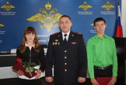 Волгоградские школьники не дали случиться беде с полуторагодовалой малышкой
