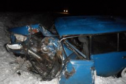 В Волгоградской области «Лада» въехала в ВАЗ-«двушку»: два человека пострадали В Волгоградской области «Лада» въехала в ВАЗ-«двушку»: два человека пострадали