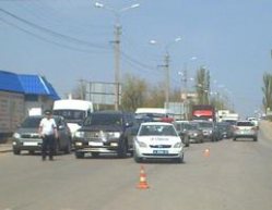 В Волгограде Porsche Cayenne S сбил пешехода В Волгограде Porsche Cayenne S сбил пешехода