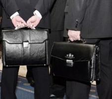 Зарплата волгоградских чиновников из обладминистрации самая высокая в ЮФО