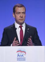 Премьер-министр повысит МРОТ с июля 2016 года Премьер-министр повысит МРОТ с июля 2016 года