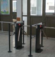 В школах Волгограда появятся рамки металлодетекторов