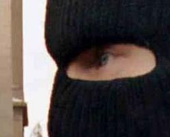 Под Волгоградом четверо в масках ограбили пенсионеров Под Волгоградом четверо в масках ограбили пенсионеров