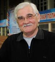 Тренер Исинбаевой приходит в себя после инсульта