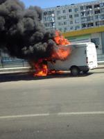 В Волгограде вспыхнула грузовая «ГАЗель» В Волгограде вспыхнула грузовая «ГАЗель»