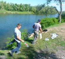 В Волго-Ахтубинской пойме волонтеры собрали 200 мешков мусора