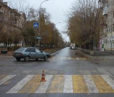 За сутки трое волгоградцев попали под колеса автомобилей За сутки трое волгоградцев попали под колеса автомобилей
