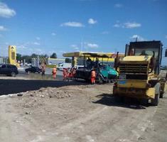В Волгограде улицы Римского-Корсакова и Хорошева ремонтируют в круглосуточном режиме