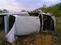 На трассе под Волгоградом в перевернувшемся «ВАЗ-21124» погибли двое На трассе под Волгоградом в перевернувшемся «ВАЗ-21124» погибли двое