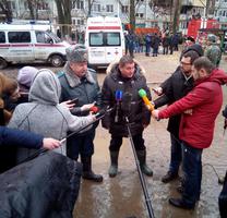В Волгограде пострадавшим от взрыва в жилом доме бытового газа выдают временные документы В Волгограде пострадавшим от взрыва в жилом доме бытового газа выдают временные документы